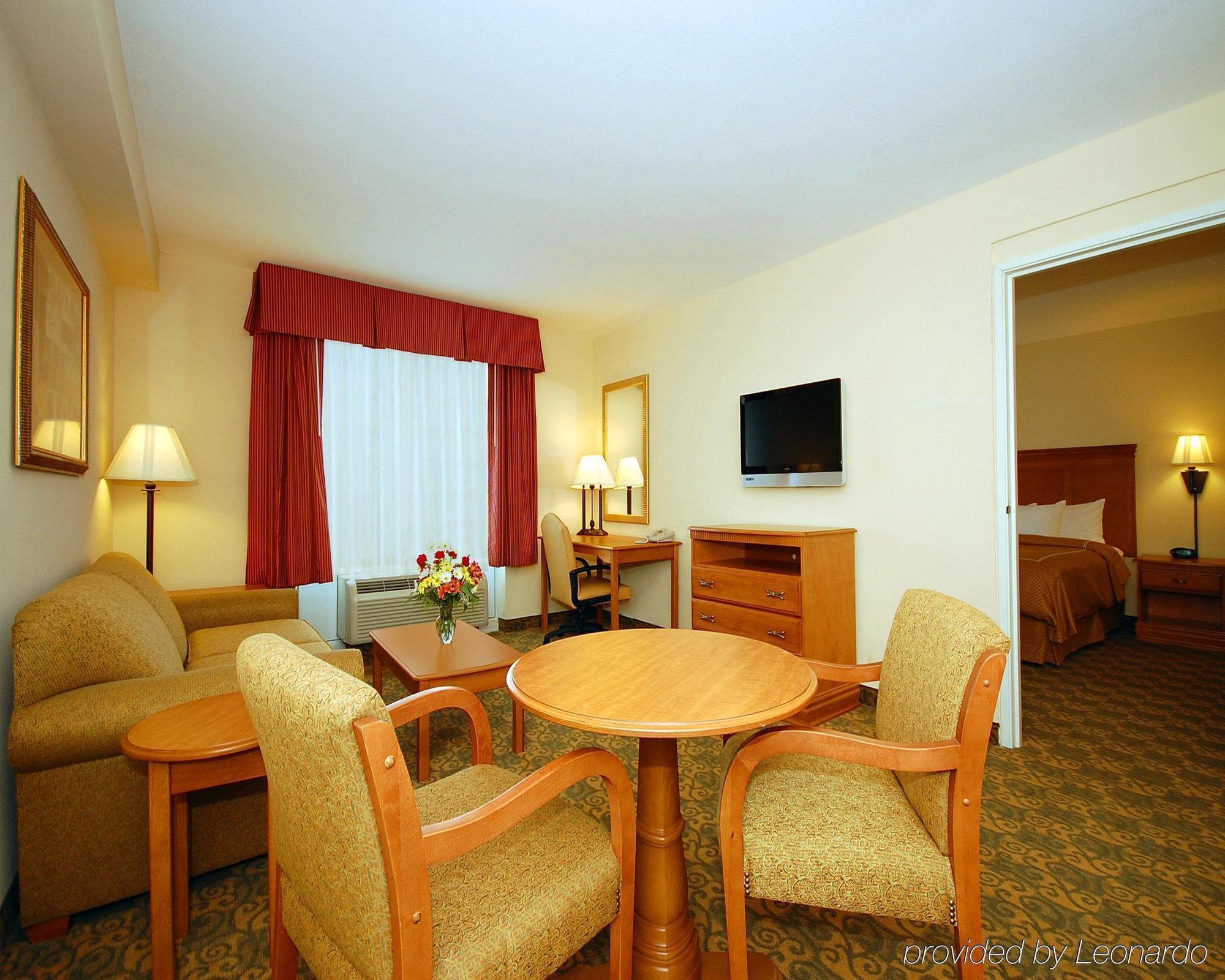 Comfort Suites Valdosta Quarto foto
